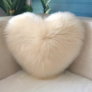 1pc Heart Shaped Throw Pillow Cushion, Long Plush Cushion Pad Pillow Fluffy Soft & Comfortable Pillow For Living Room Sofa Bedroom